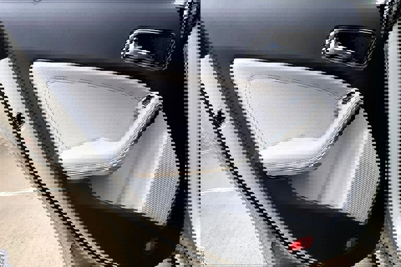 Used 2018 Mercedes-Benz CLA 250 CLA 250 image 16