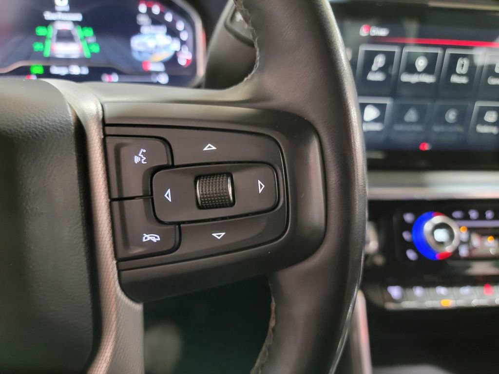 Used 2024 GMC Sierra 3500 Denali w/ Technology Package image 29