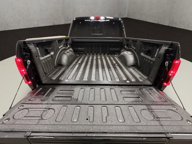 Certified 2019 Ford F150 Platinum w/ Technology Package AWD/4WD image 20