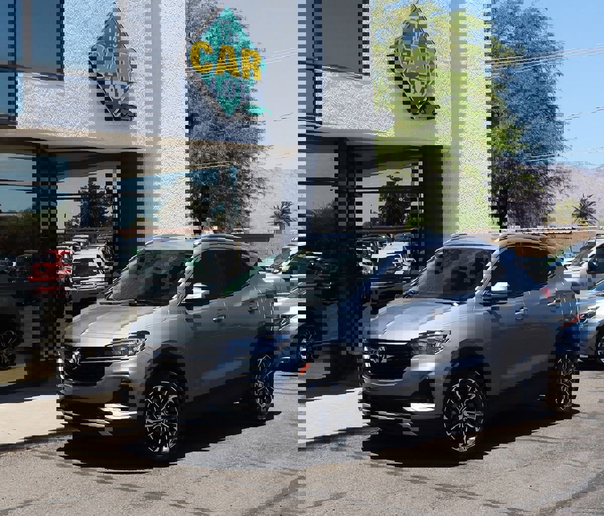 Used 2023 Buick Encore GX Select image 2