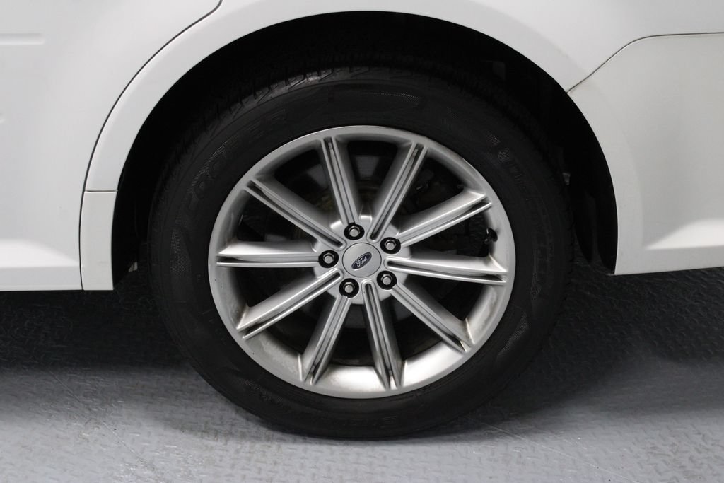 Used 2019 Ford Flex Limited FWD image 16