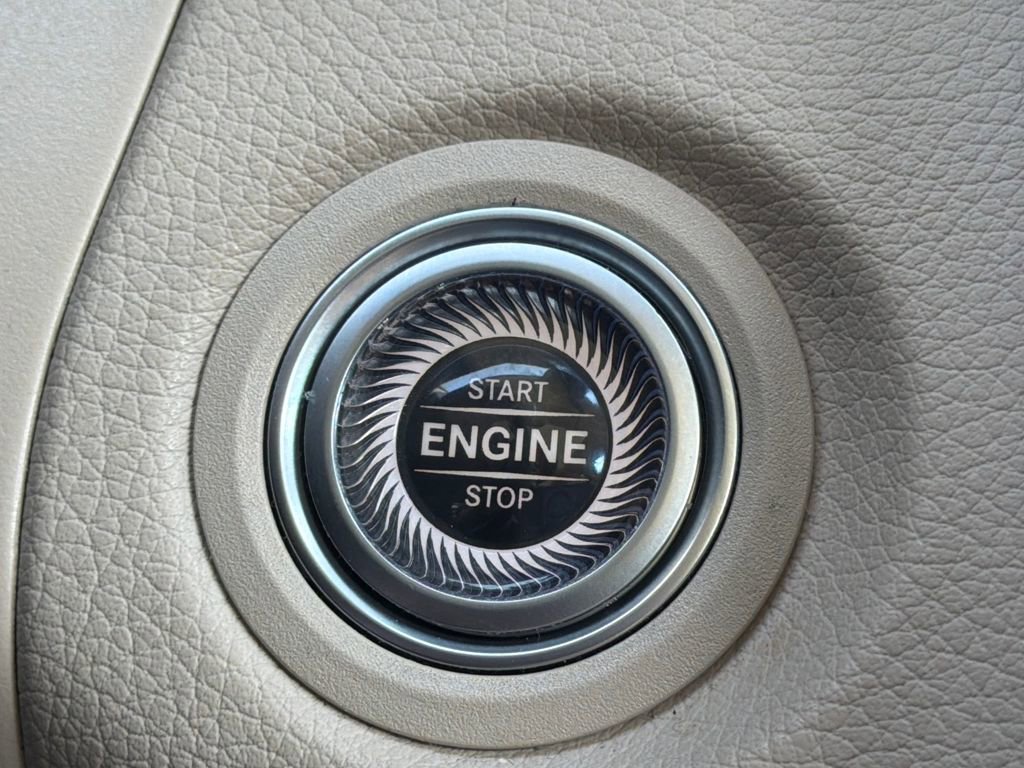 Certified 2022 Mercedes-Benz GLC 300 image 23