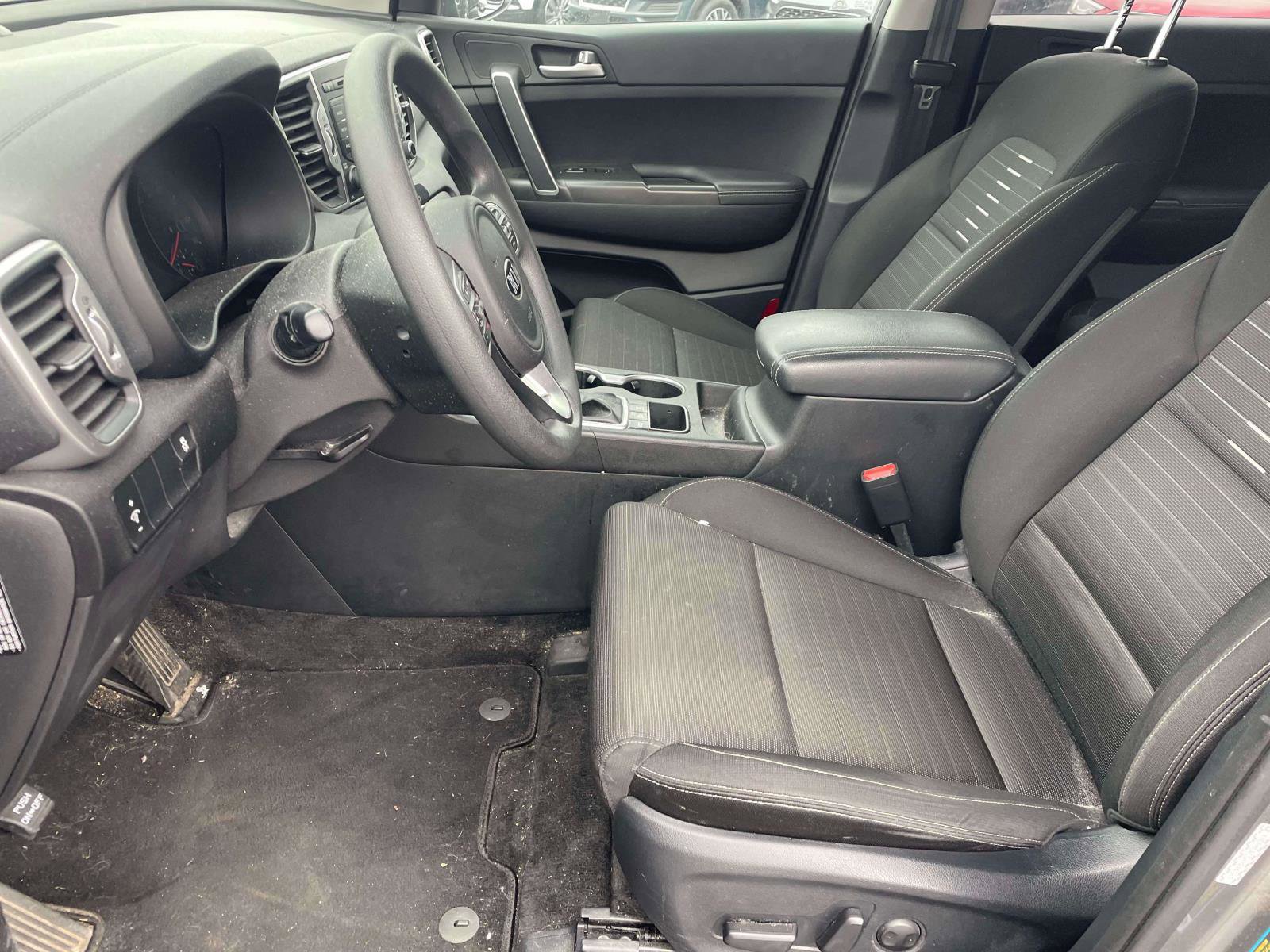 Used 2017 Kia Sportage LX w/ LX Popular Package image 5