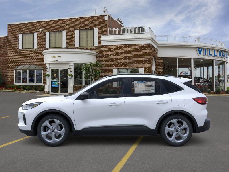 New 2025 Ford Escape ST-Line w/ Cold Weather Package AWD/4WD image 3