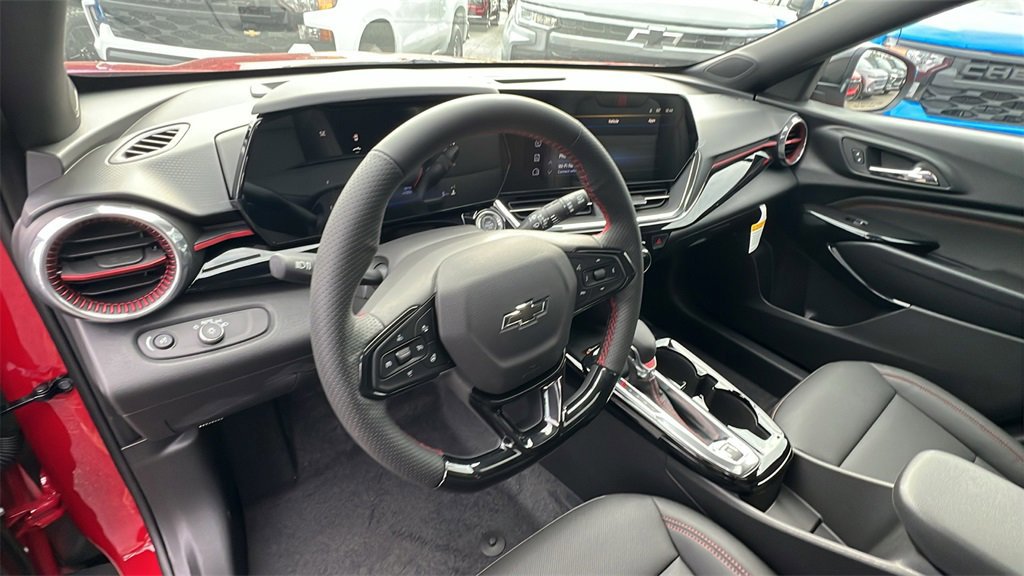 New 2026 Chevrolet Trax RS w/ Sunroof Package image 19