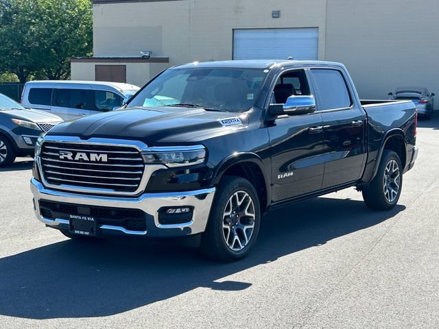 Used 2025 RAM 1500 Laramie AWD/4WD image 10