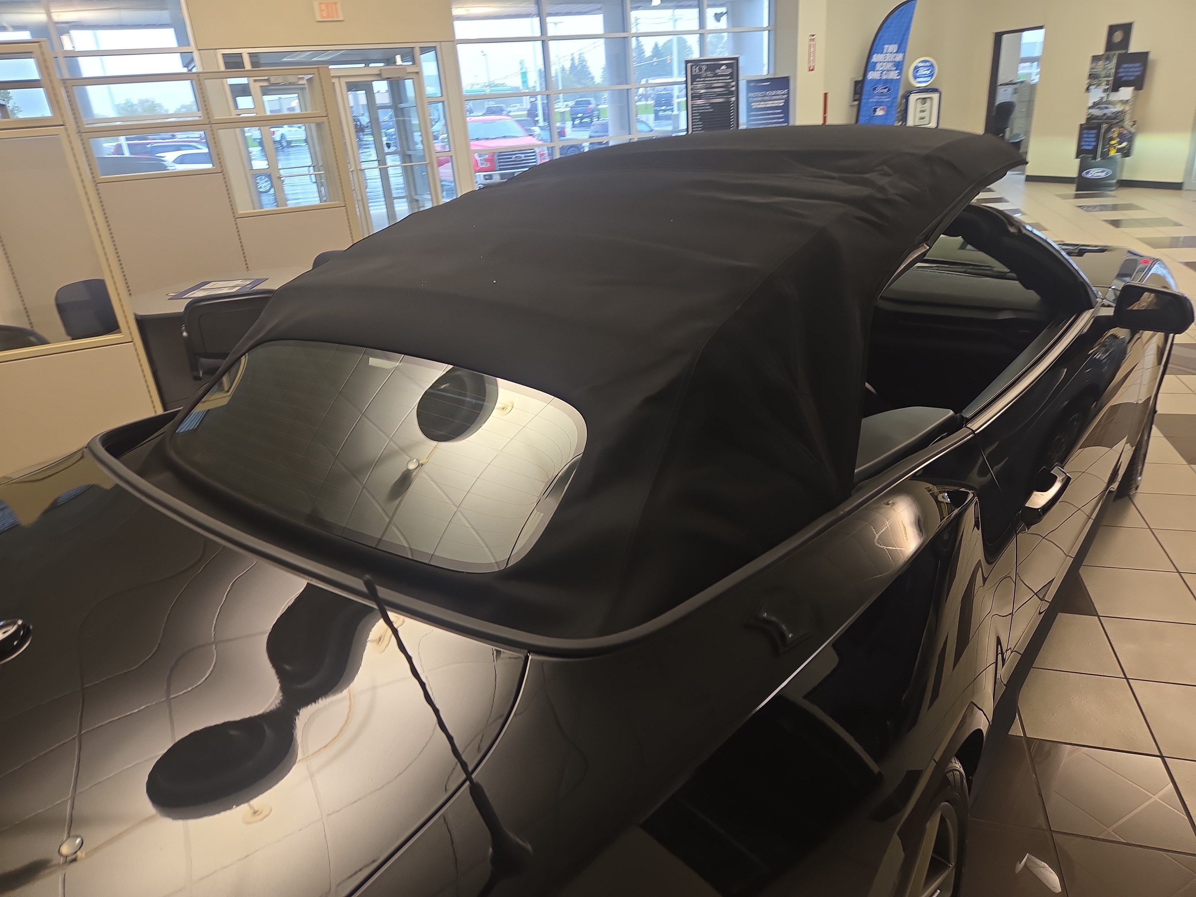 Used 2026 Ford Mustang Convertible RWD image 19