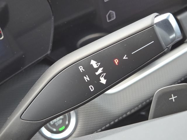 New 2026 Chevrolet Equinox LT w/ Safety and Technology Package AWD/4WD image 30