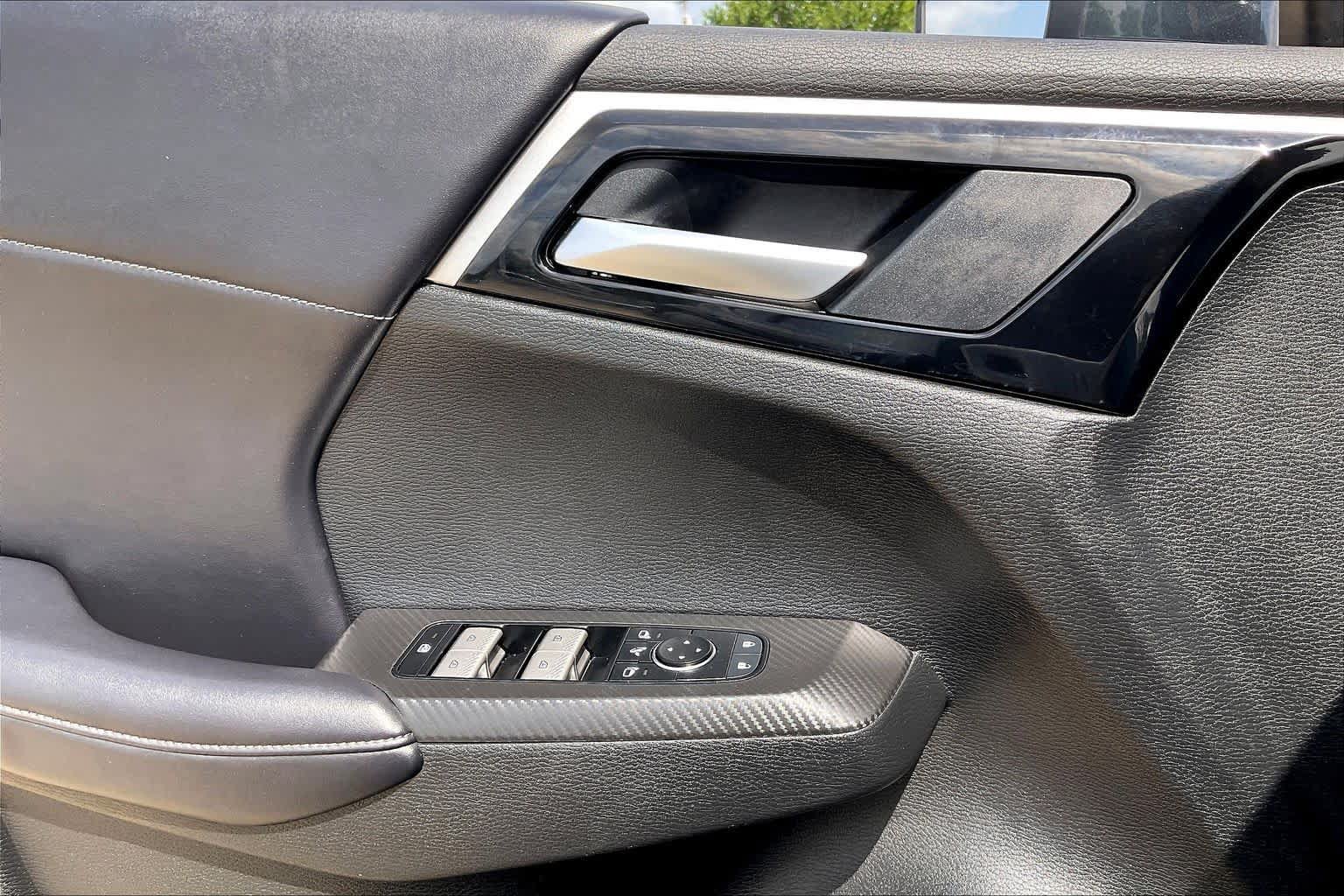 Used 2024 Mitsubishi Outlander SE AWD/4WD image 61