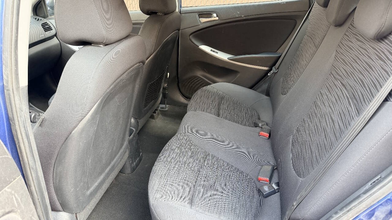 Used 2017 Hyundai Accent SE FWD image 10
