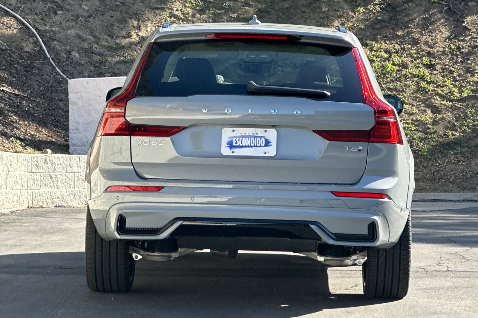 New 2026 Volvo XC60 T8 Ultra AWD/4WD image 5