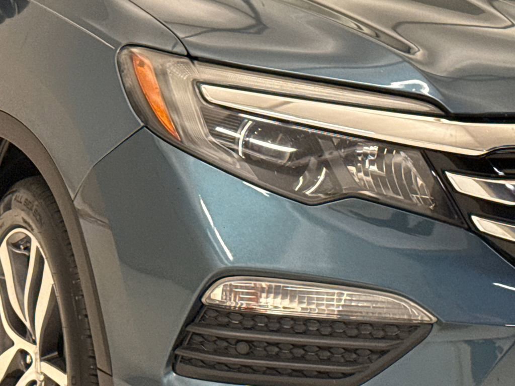 Used 2018 Honda Pilot Touring image 5