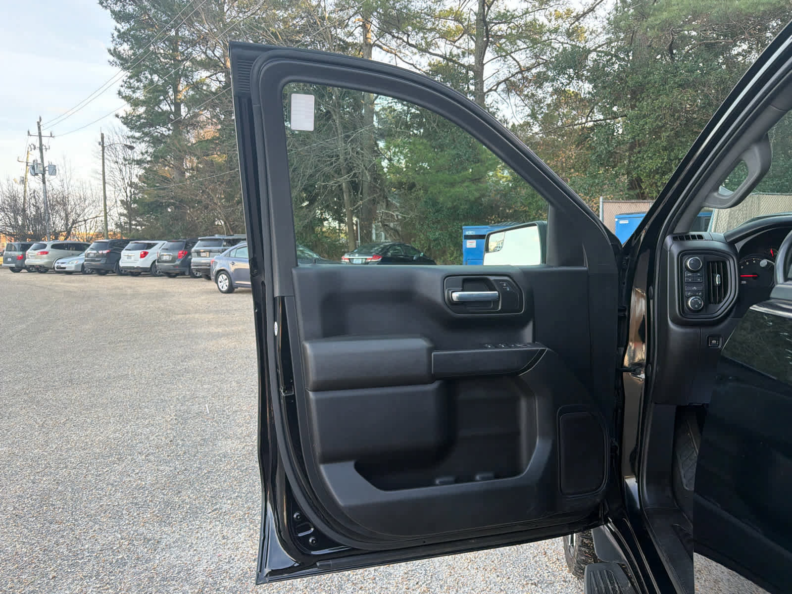 Used 2021 Chevrolet Silverado 1500 Custom Trail Boss image 18