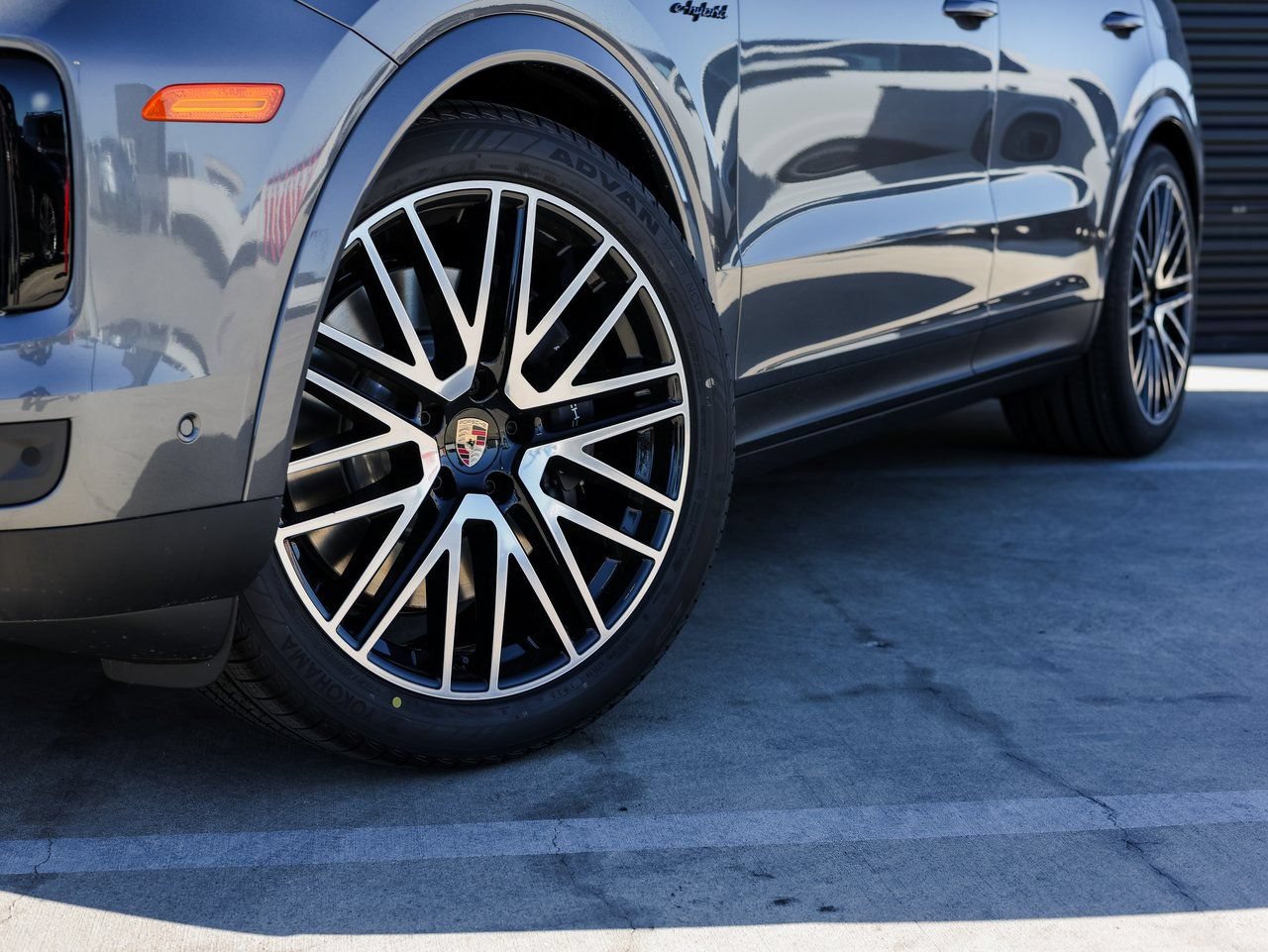 New 2026 Porsche Cayenne E-Hybrid AWD/4WD image 12