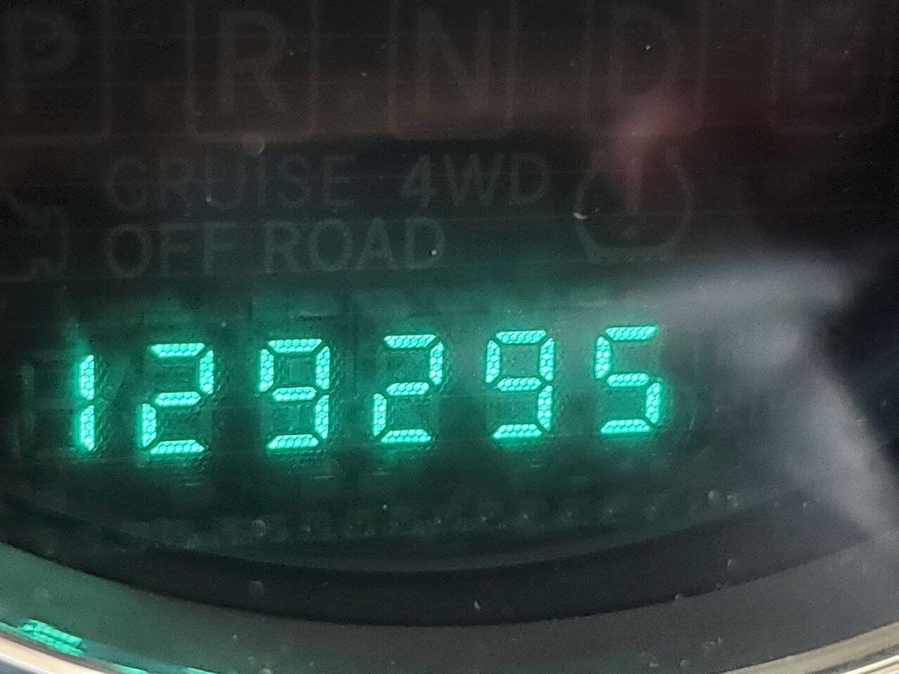 Used 2014 Jeep Wrangler Sahara w/ Connectivity Group image 18