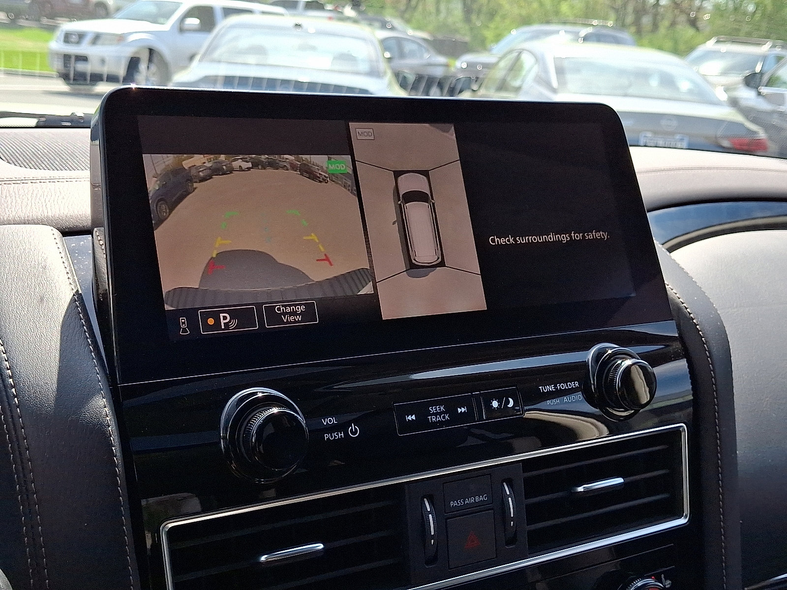 Certified 2024 Nissan Armada Platinum w/ Captain's Chairs Package image 22