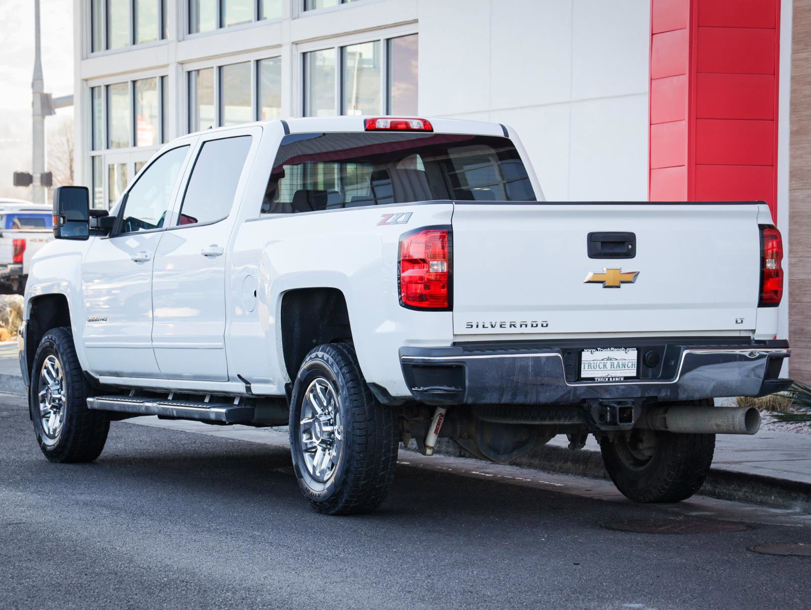Used 2019 Chevrolet Silverado 3500 LT w/ LT Convenience Package image 6