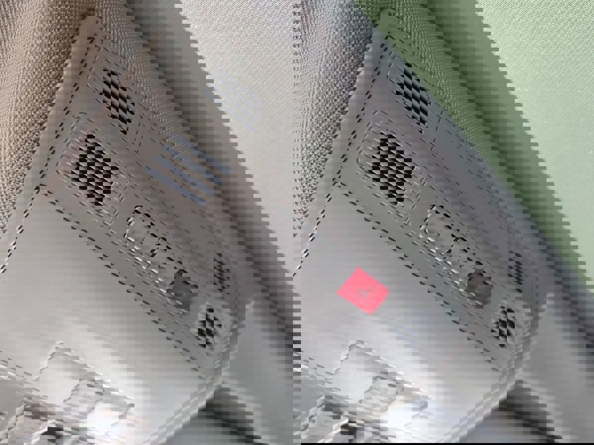 Used 2020 Volkswagen Tiguan SE w/ Panoramic Sunroof Package image 40