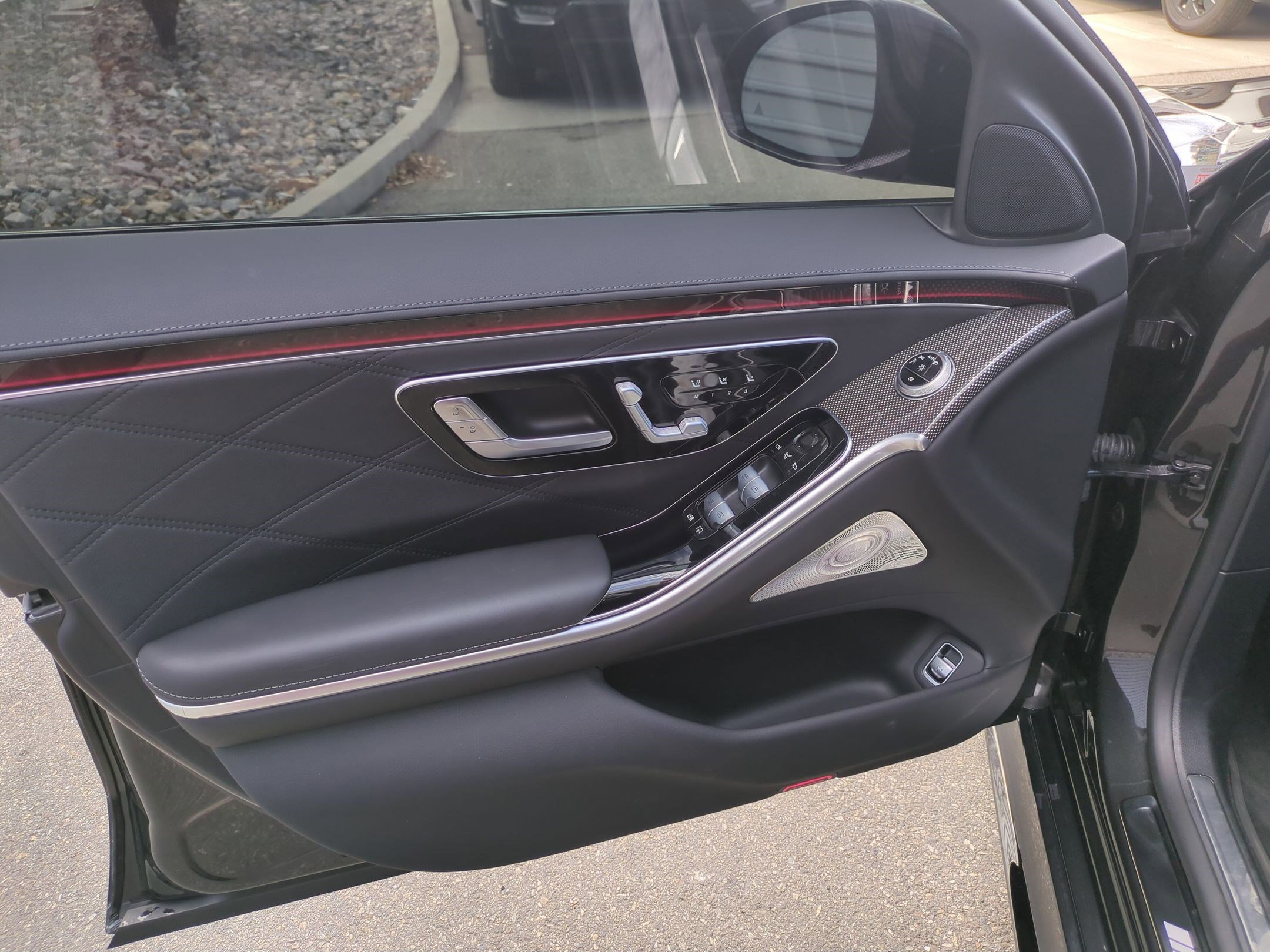 Used 2025 Mercedes-Benz S 63 AMG S image 13