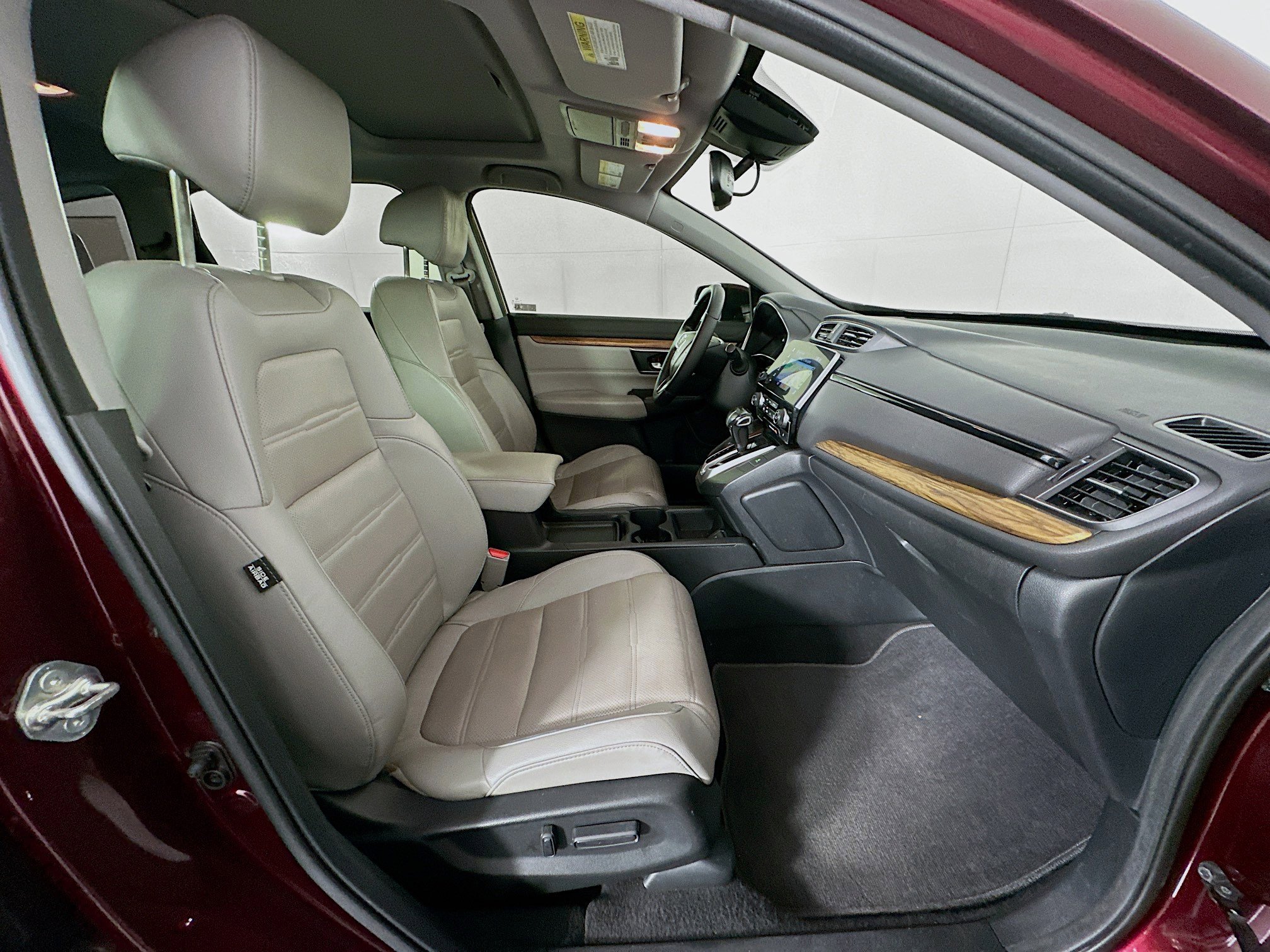 Used 2018 Honda CR-V Touring image 32