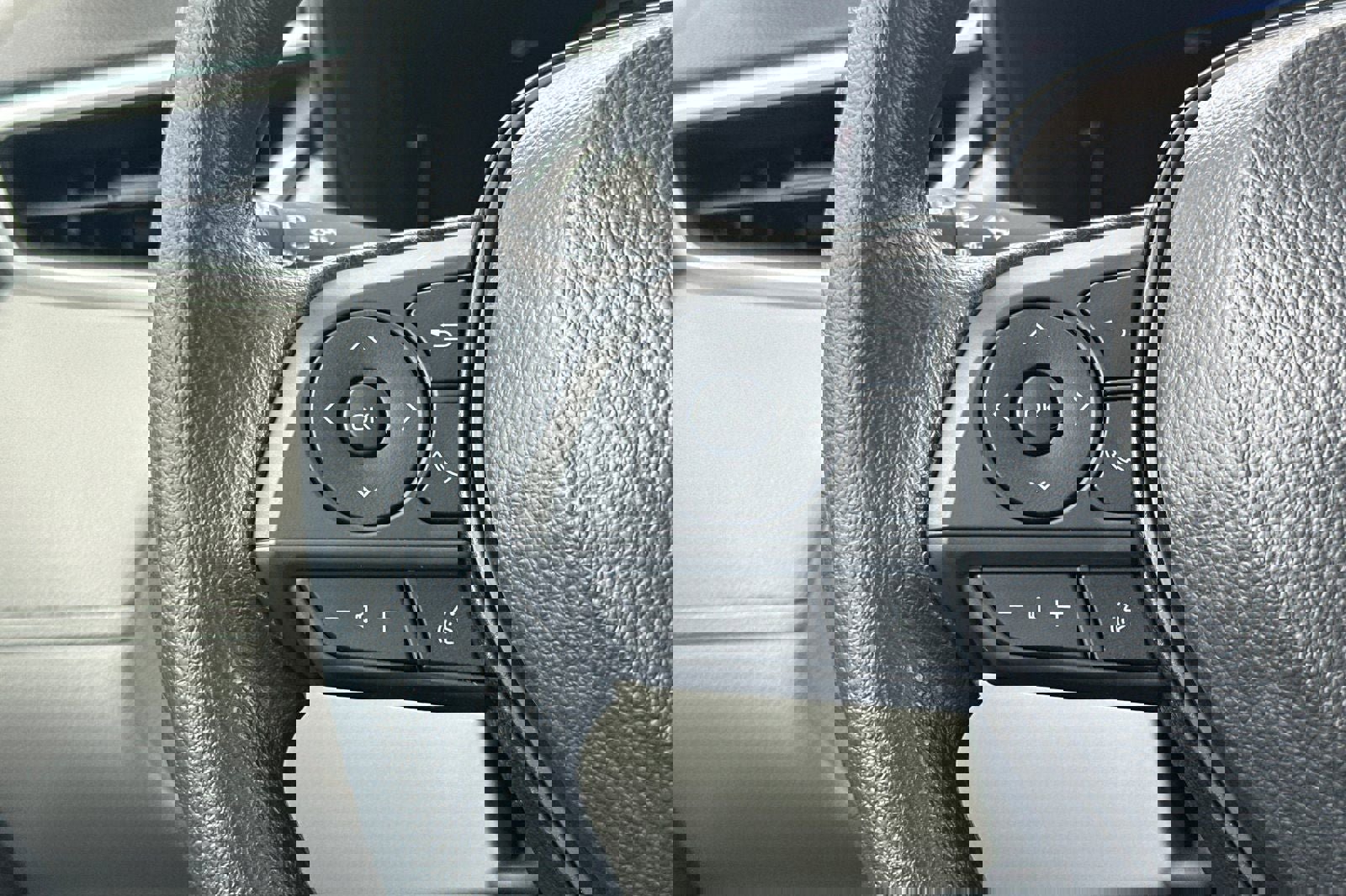 New 2026 Toyota Corolla Cross L FWD image 25