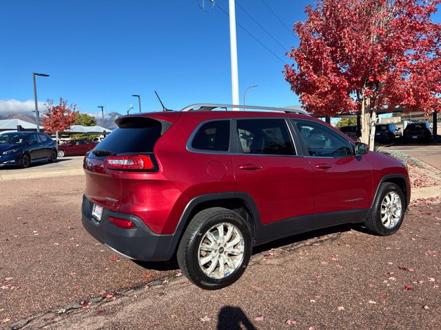 Used 2015 Jeep Cherokee Limited AWD/4WD image 7