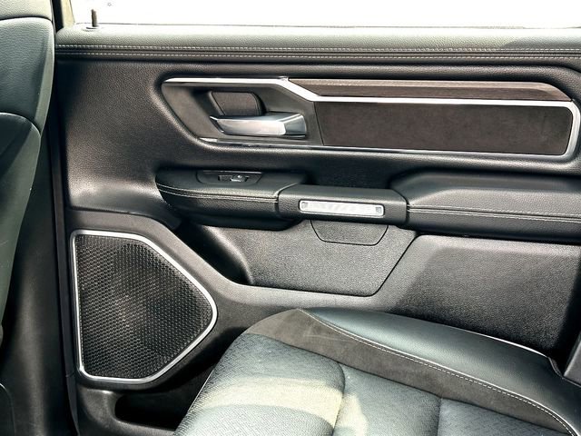 Used 2025 RAM 1500 Laramie AWD/4WD image 23