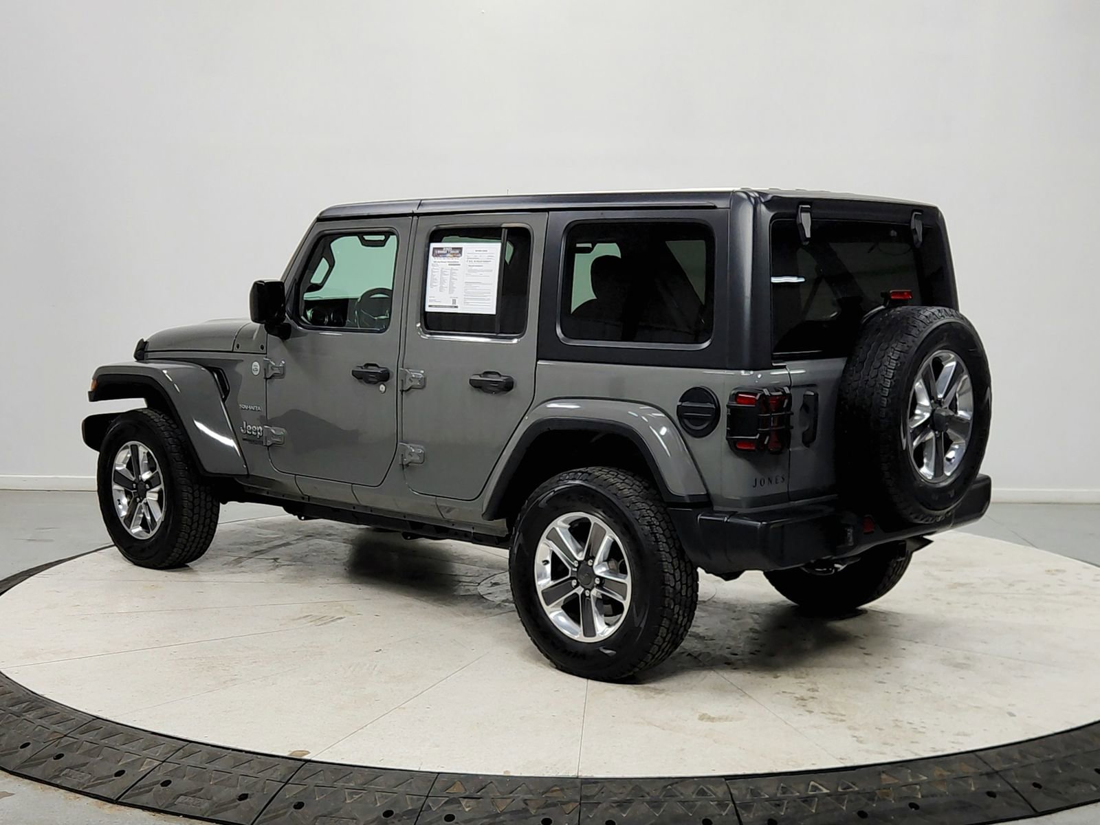 Used 2021 Jeep Wrangler Unlimited Sahara w/ LED Lighting Group image 5