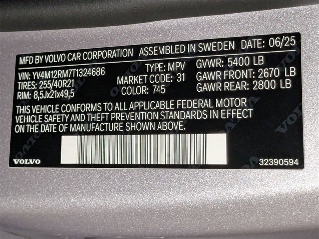 New 2026 Volvo XC60 B5 Ultra w/ Climate Package PRO image 32