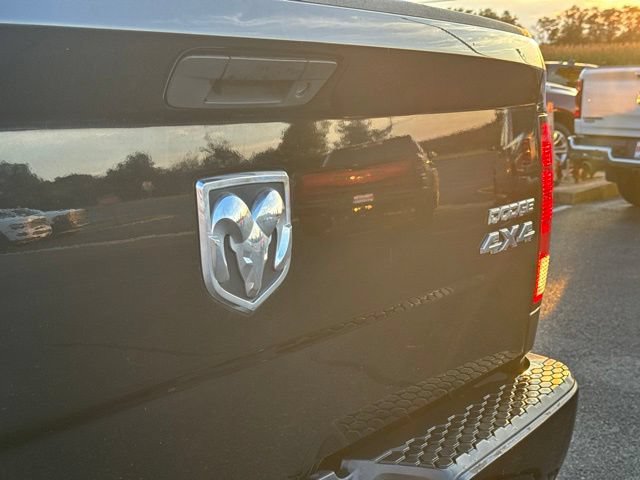 Used 2014 RAM 1500 Express AWD/4WD image 20