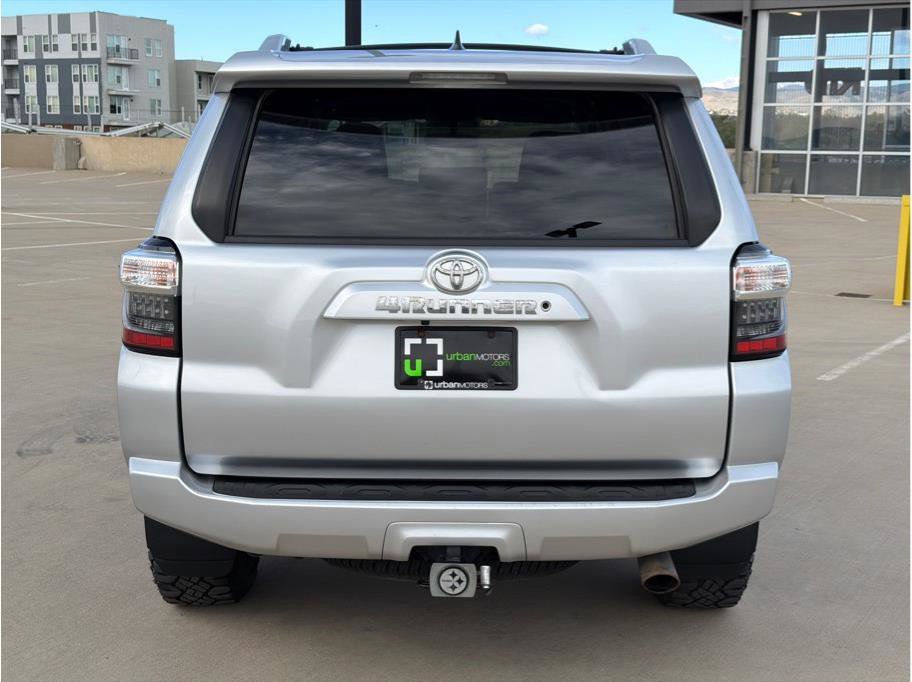 Used 2017 Toyota 4Runner SR5 image 7