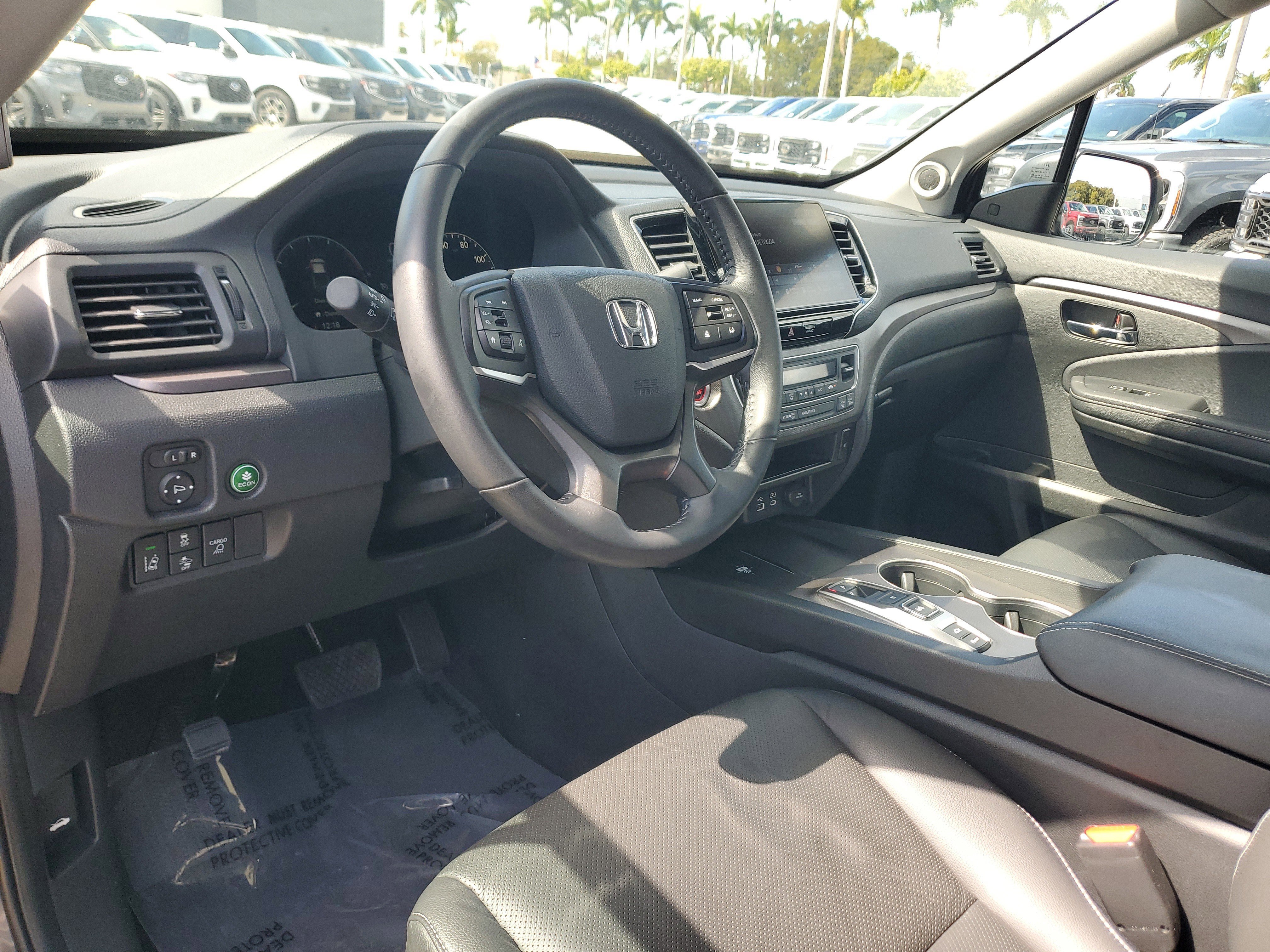 Used 2025 Honda Ridgeline RTL image 9