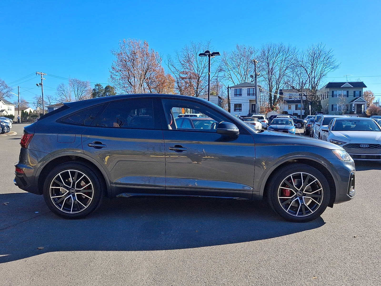 Used 2023 Audi SQ5 Premium Plus w/ Premium Plus Package image 26