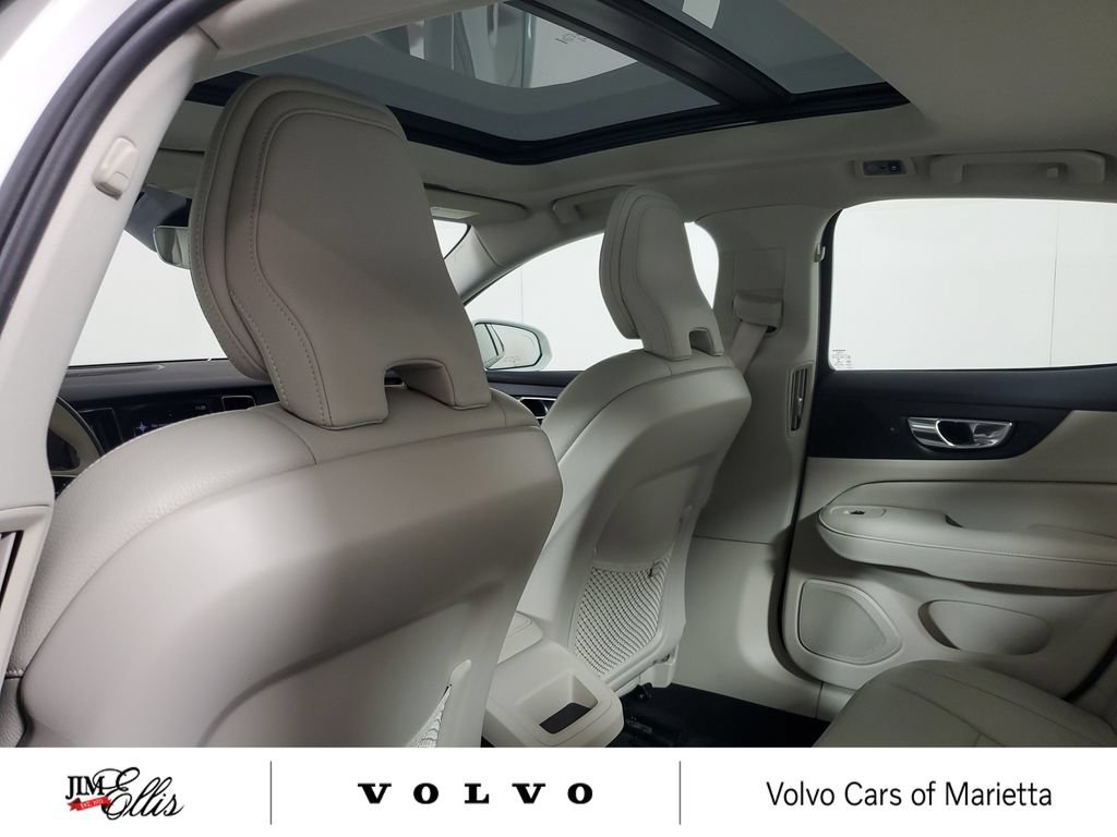 Used 2021 Volvo S60 T5 Momentum w/ Climate Package FWD image 14