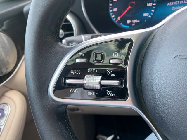 Used 2021 Mercedes-Benz GLC 300 4MATIC image 22