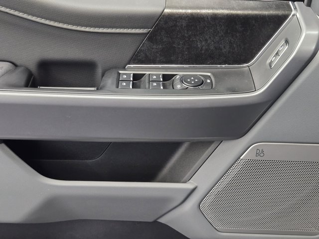 New 2025 Ford F150 Lightning Flash AWD/4WD image 29