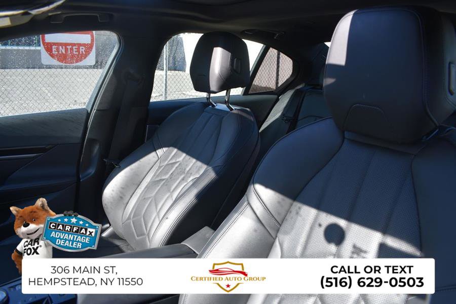 Used 2025 BMW 530i RWD image 10