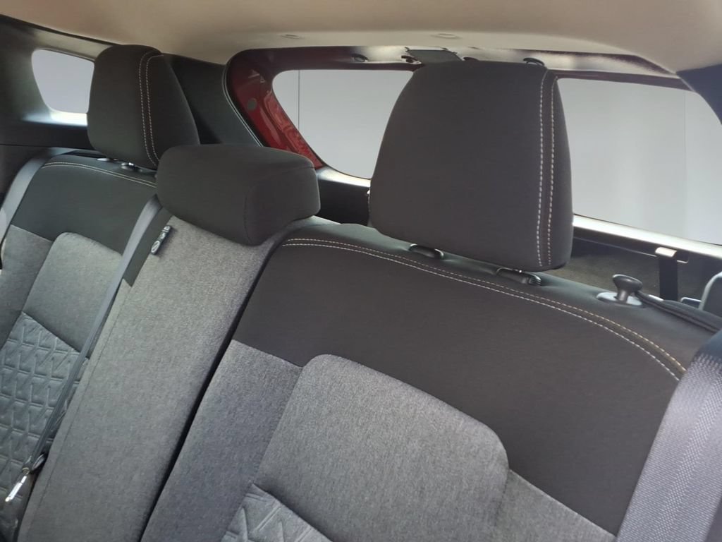New 2026 Nissan Kicks SV w/ Cold Weather Package FWD image 11