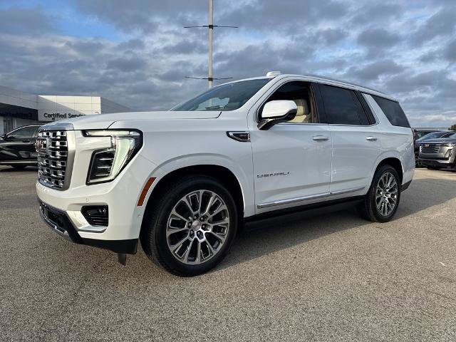 New 2026 GMC Yukon Denali w/ Denali Reserve Package image 1