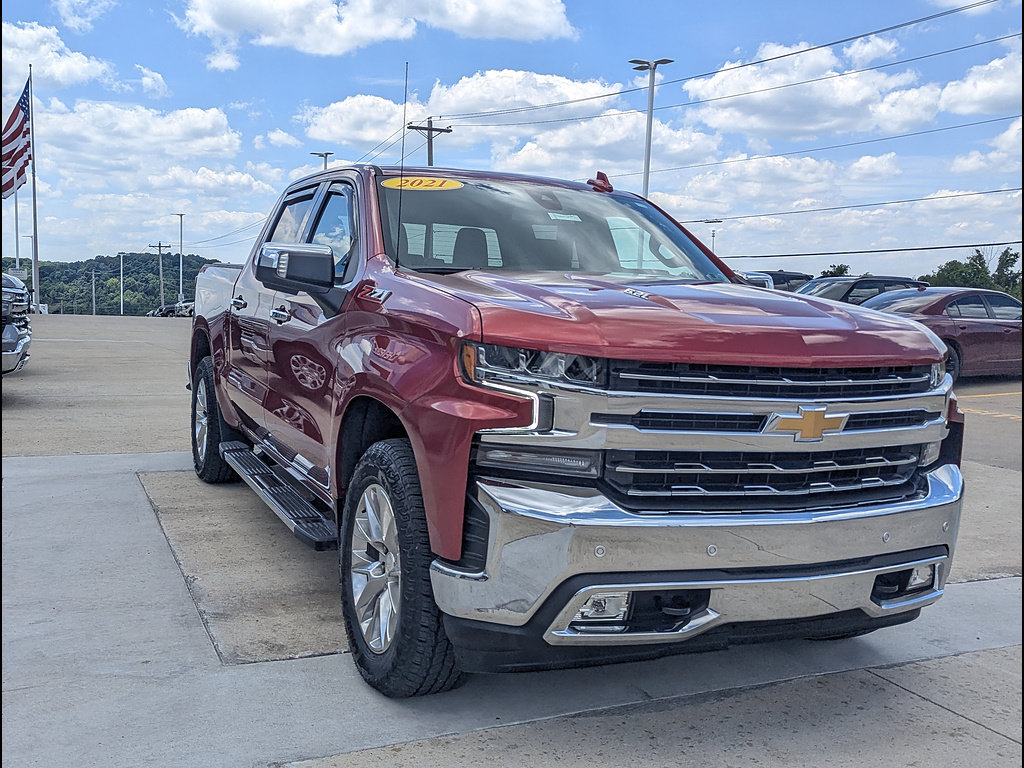 Used 2021 Chevrolet Silverado 1500 LTZ w/ LTZ Premium Package AWD/4WD image 5
