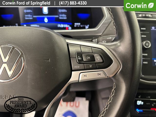 Used 2022 Volkswagen Tiguan SE FWD image 32