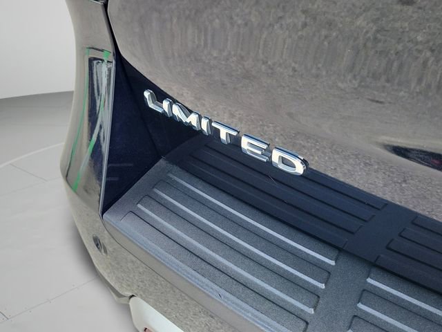 Used 2023 Ford Expedition Limited image 6