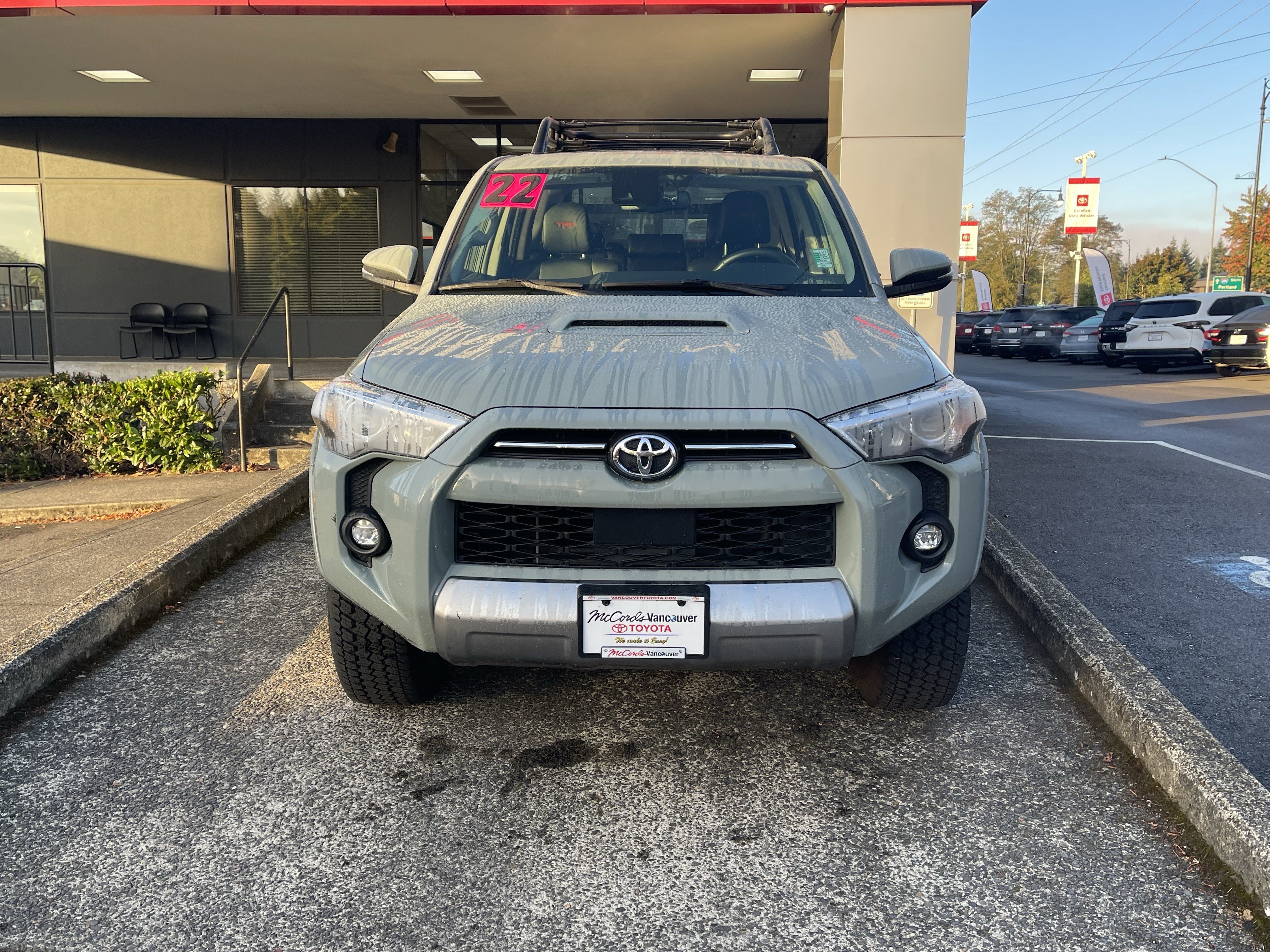 Certified 2022 Toyota 4Runner TRD Off-Road Premium w/ Moonroof Package AWD/4WD image 2