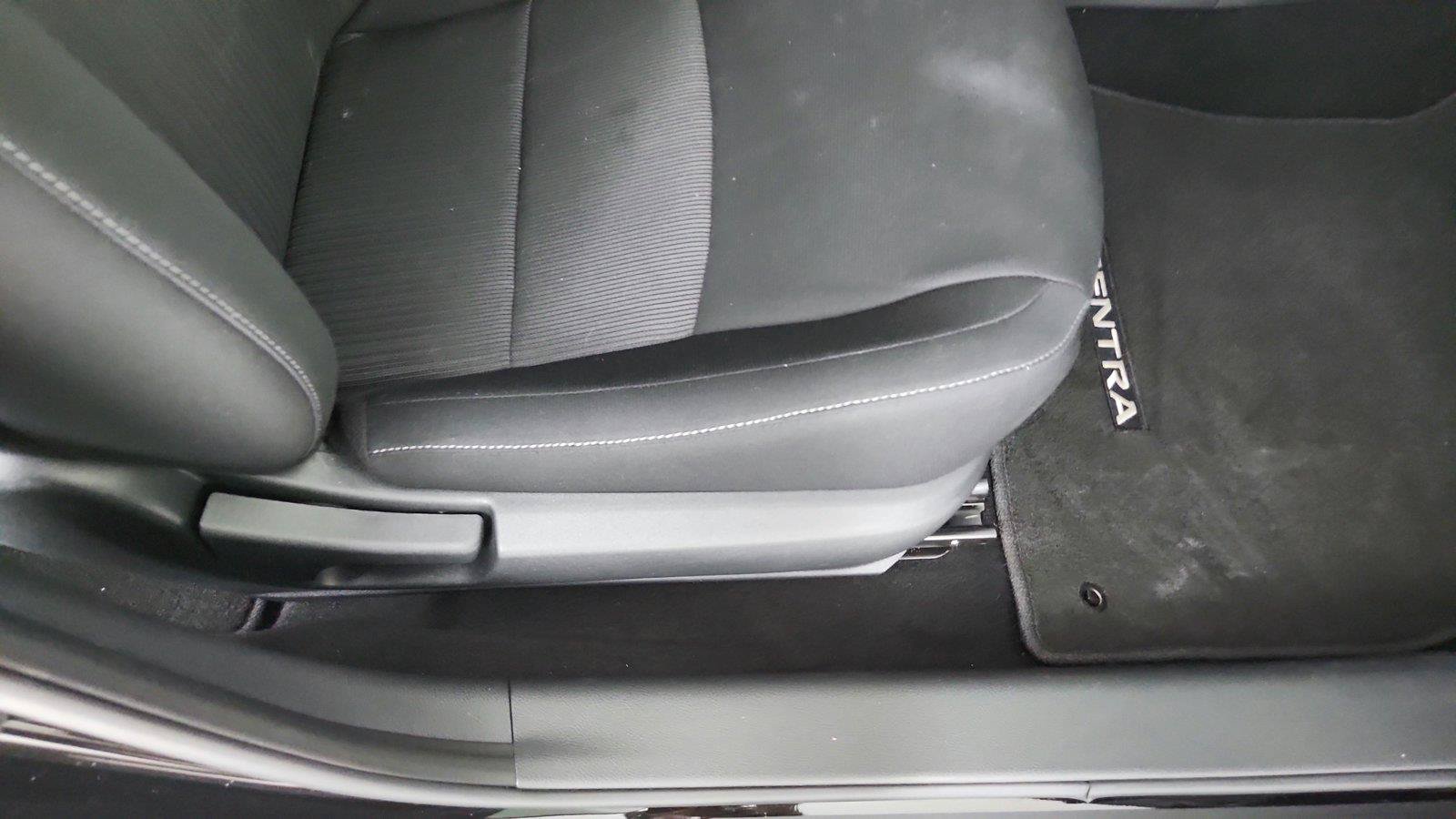 Used 2025 Nissan Sentra SV FWD image 26