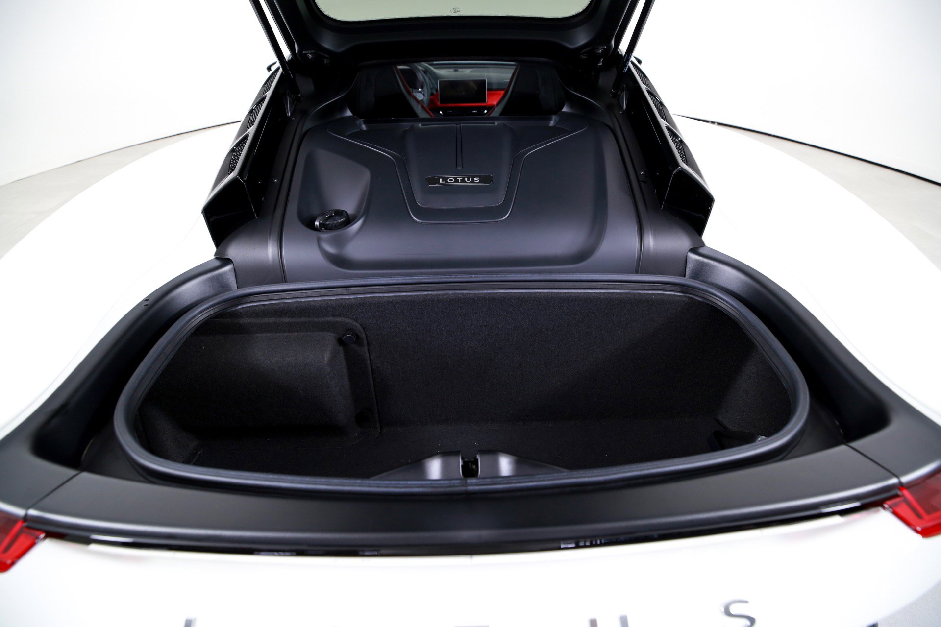 Used 2024 Lotus Emira First Edition image 16