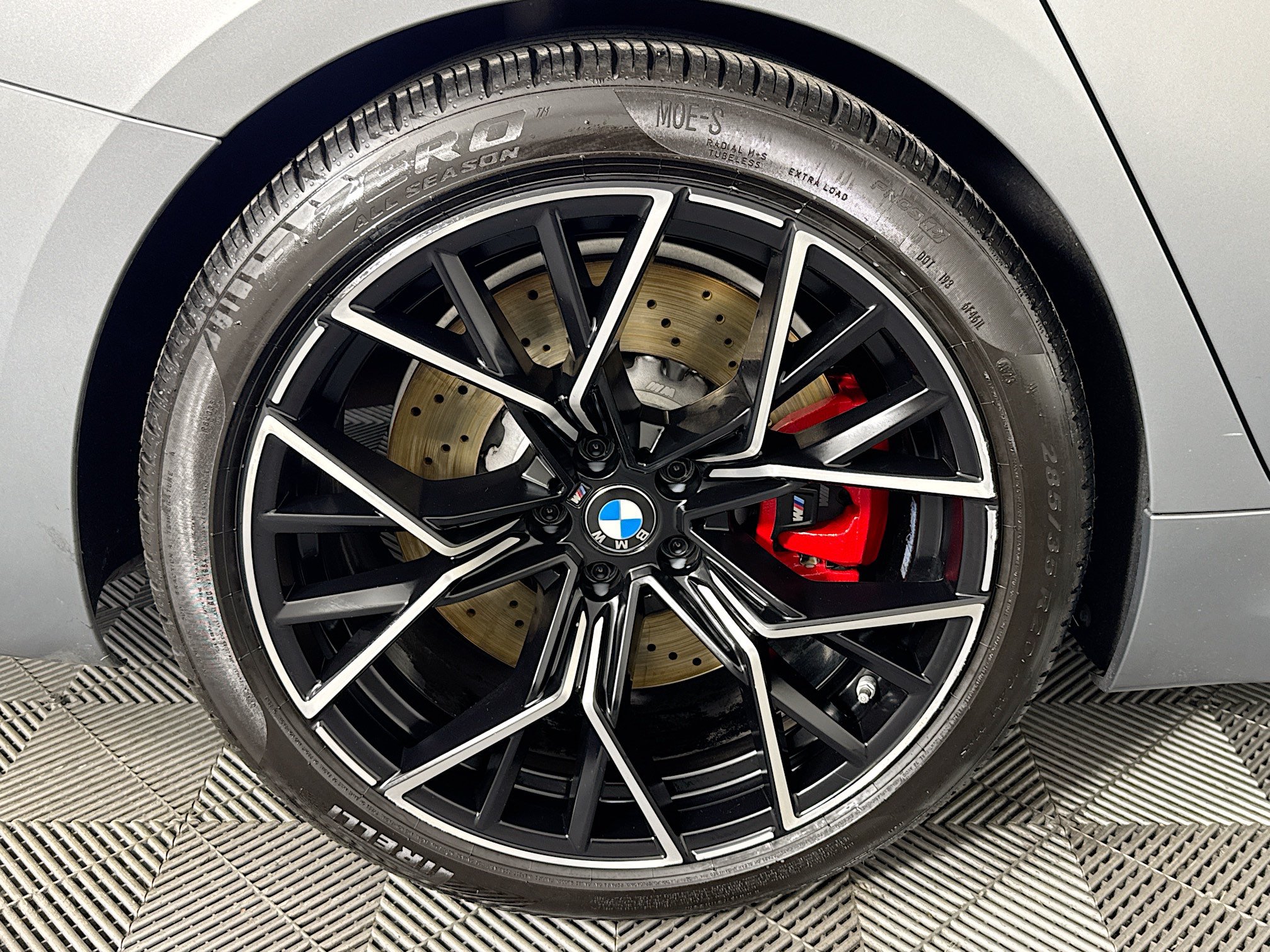 Used 2023 BMW M8 Gran Coupe xDrive Competition w/ M Carbon Exterior Package AWD/4WD image 31