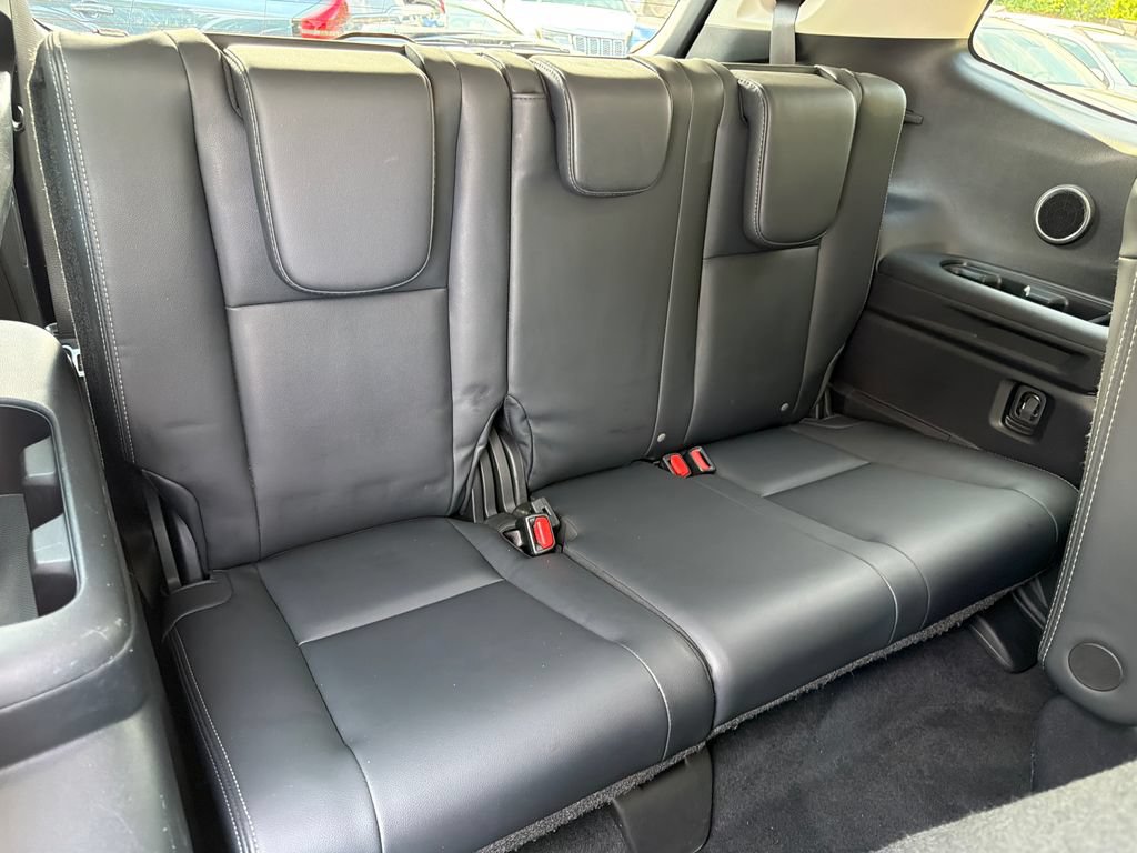 Used 2023 Subaru Ascent Limited w/ Technology Package AWD/4WD image 17