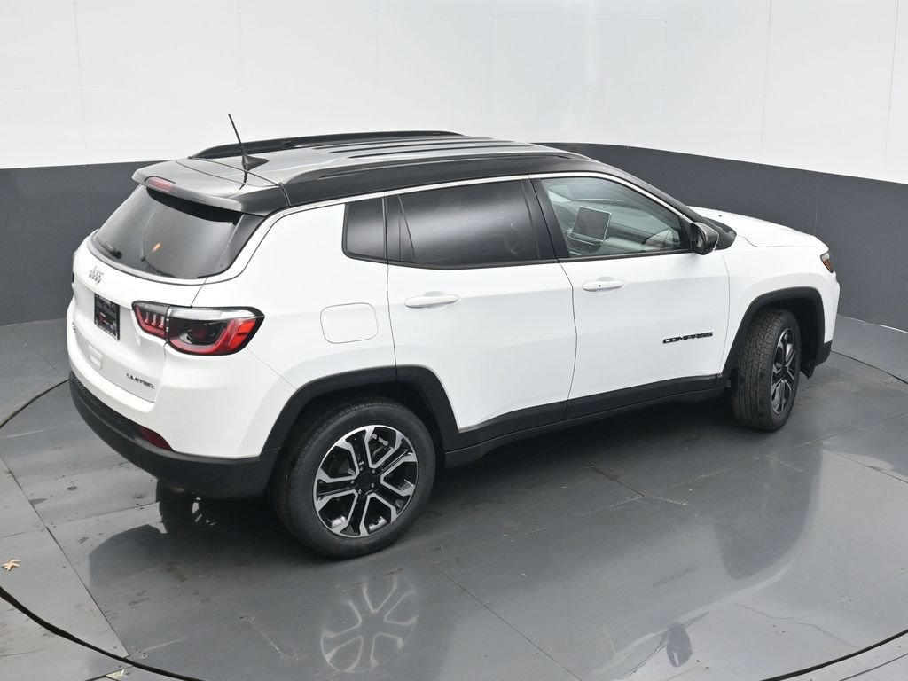 Certified 2022 Jeep Compass Limited image 40