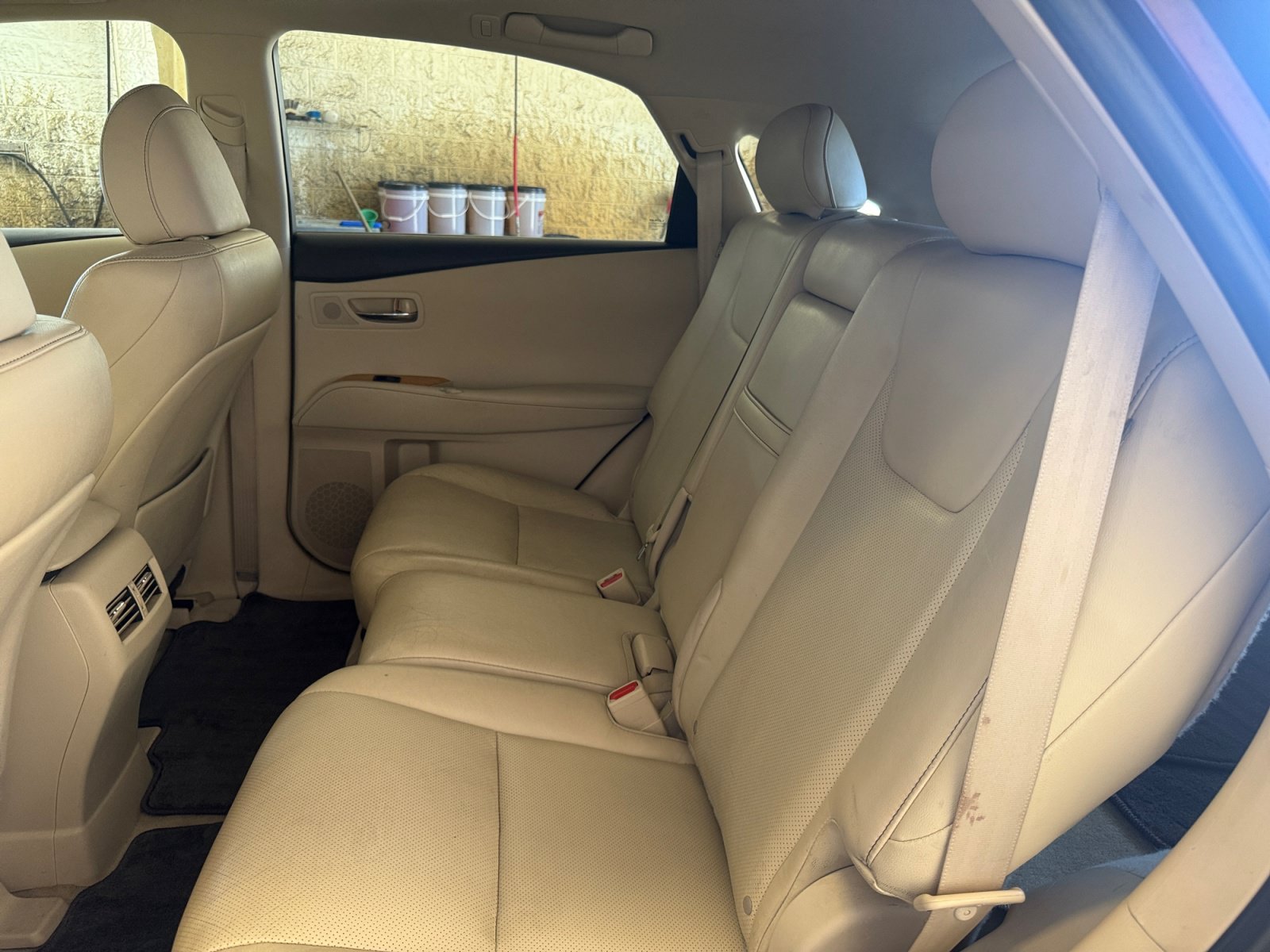 Used 2015 Lexus RX 450h AWD image 17
