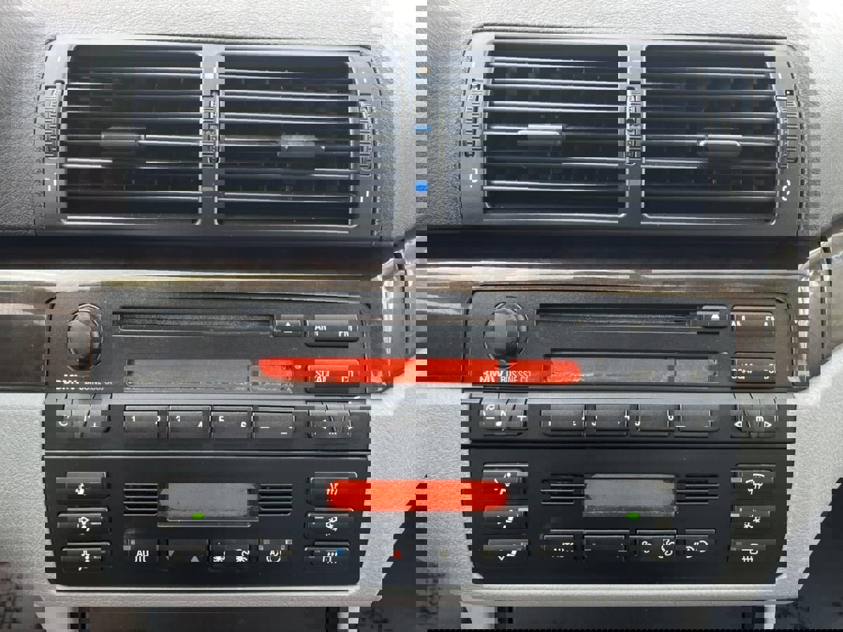 Used 2000 BMW 323i Sedan image 14